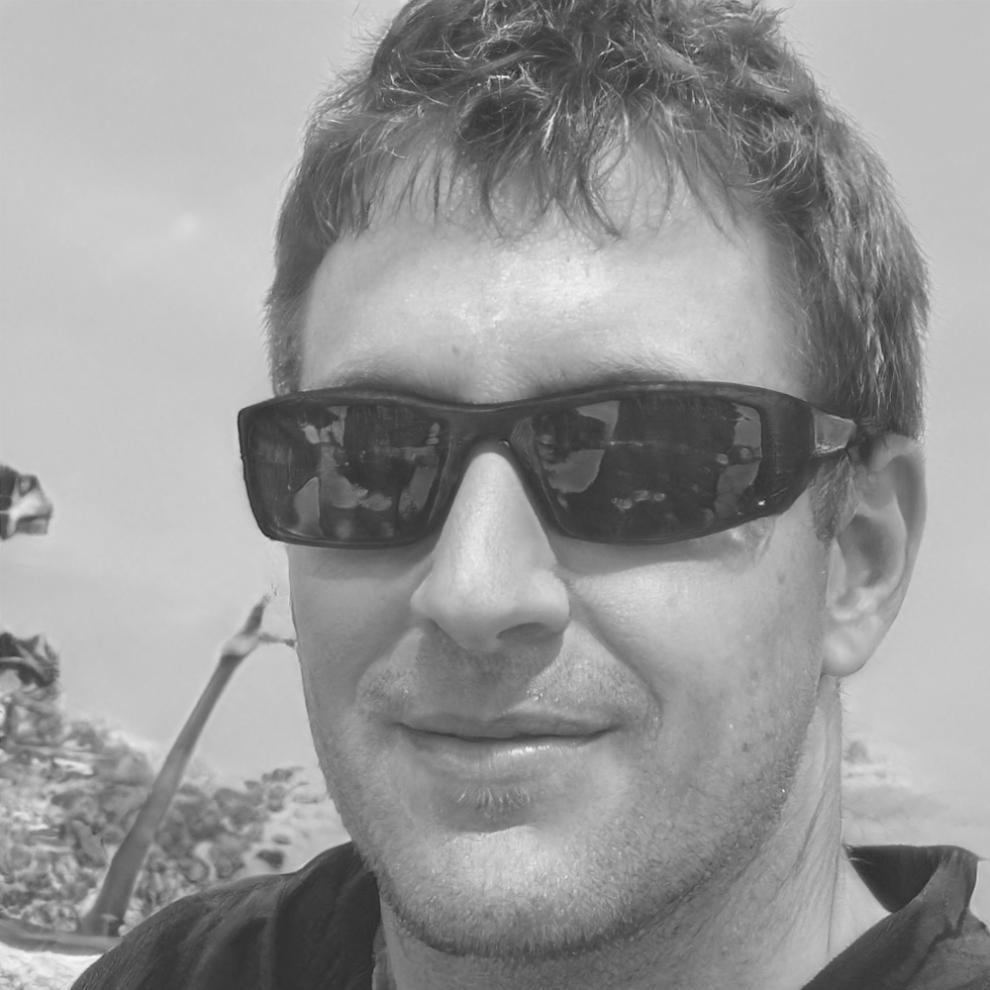 Stellan Bakker, Lead Financial Educator at elynothrae